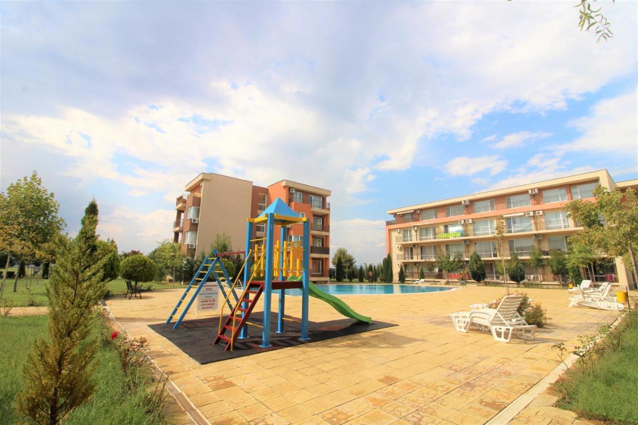 Holiday-Orchid Menada Apartments Slantschew brjag Exterior foto